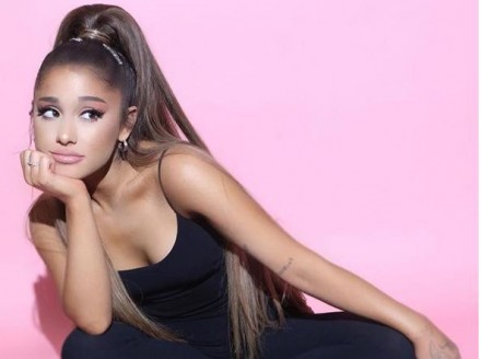 Ariana Grande la più seguita su Instagram: prima donna a raggiungere i 200 milioni di follower